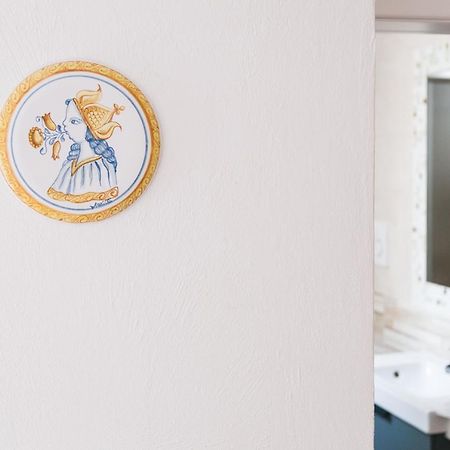 ラテルツァ Vico Marina Bed & Breakfast エクステリア 写真